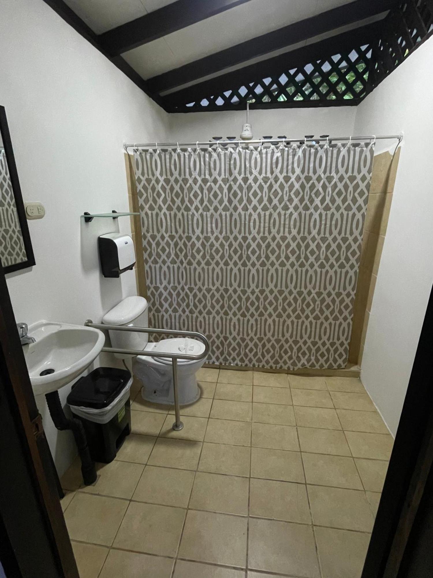 Bungalows Sloth Manzanillo  Kamer foto